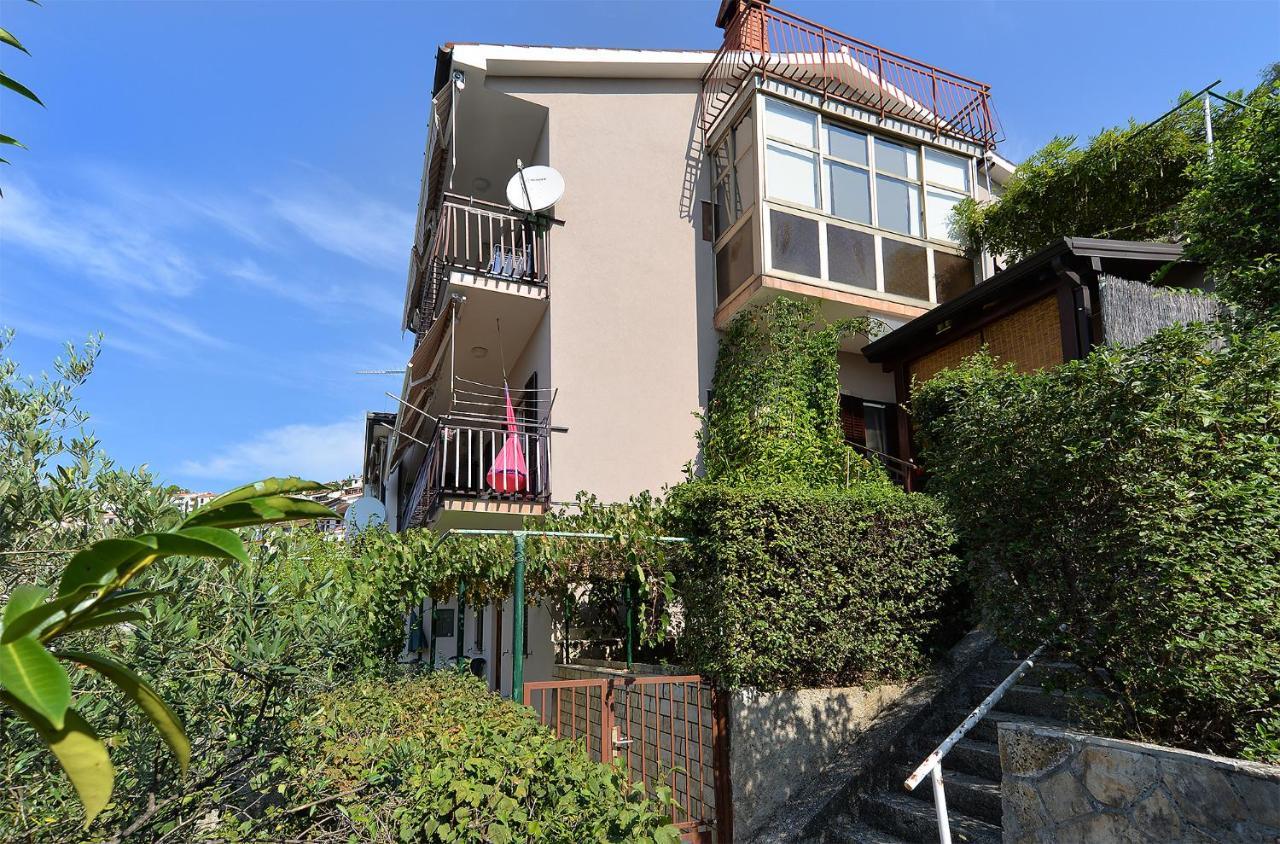 Apartment Near The Sea 650 ラバック エクステリア 写真