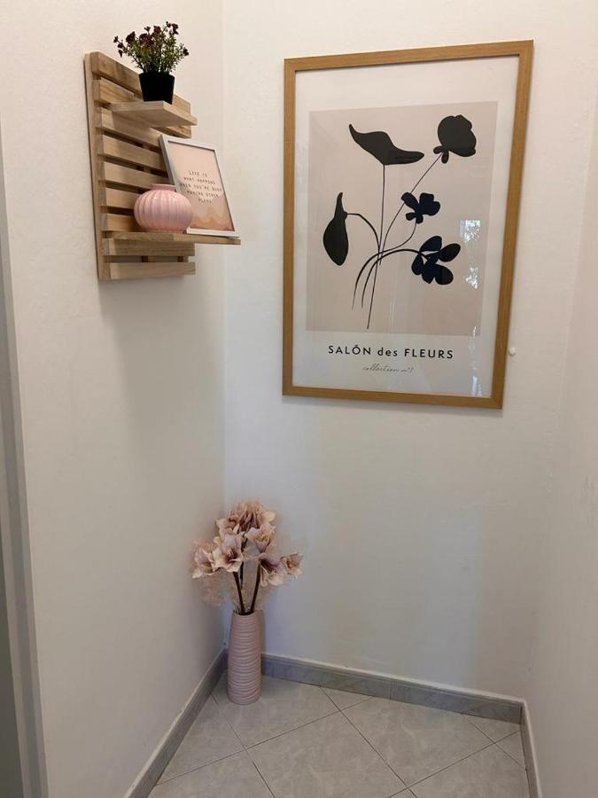 Apartment Near The Sea 650 ラバック エクステリア 写真