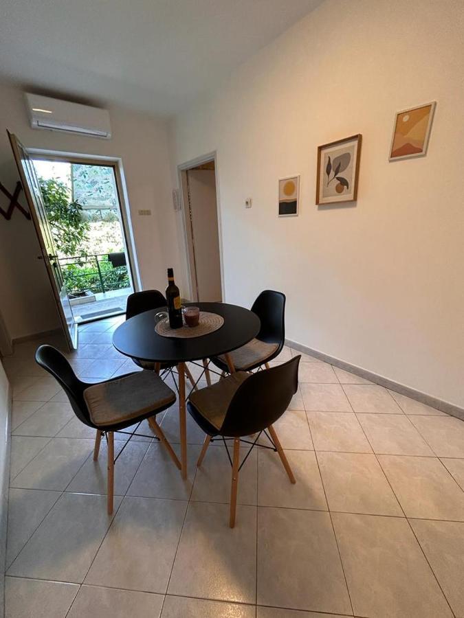 Apartment Near The Sea 650 ラバック エクステリア 写真